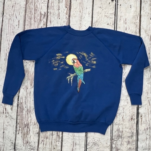 Vintage 80s Parrot Bird Animal Print 1980s Blue Pullover Sweatshirt - Picture 1 of 6